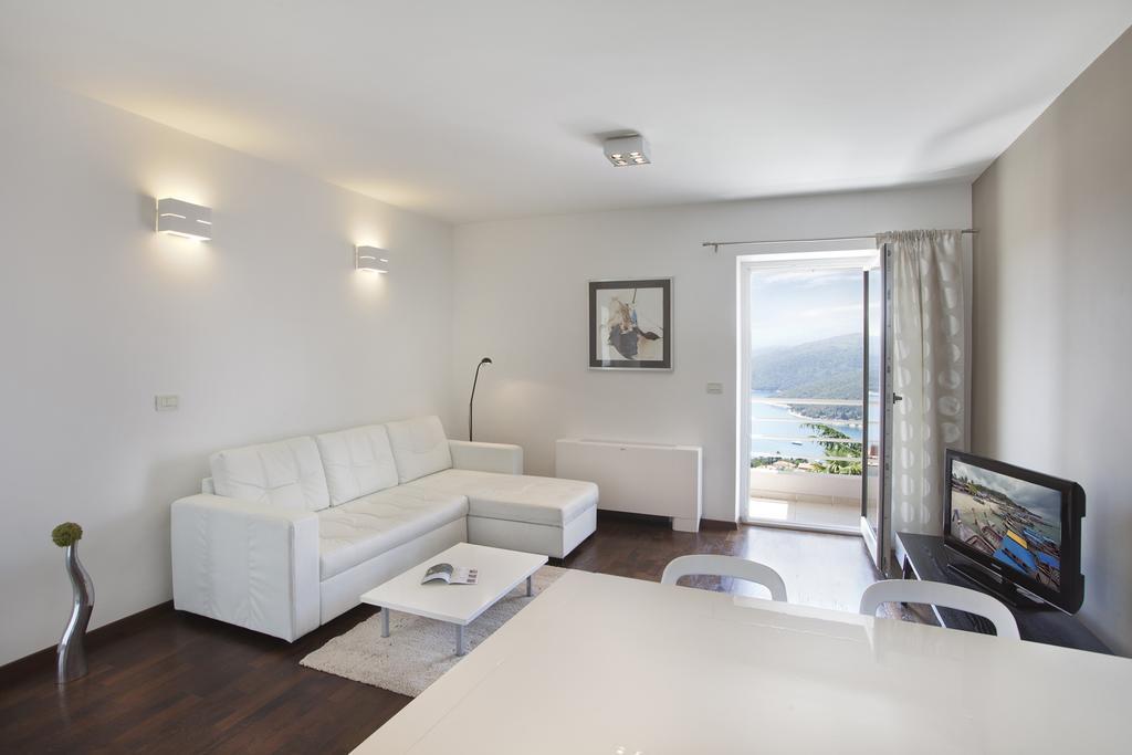 Casa M Rabac Apartment Bilik gambar